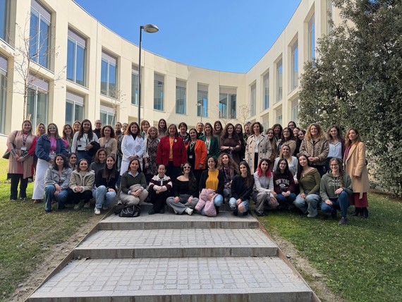 De jóvenes científicas a líderes de grupo: las mujeres que investigan en ibs.GRANADA